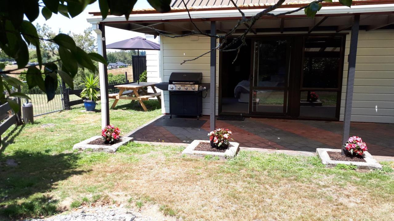 Caldera Country Lodge Hamurana Exterior foto