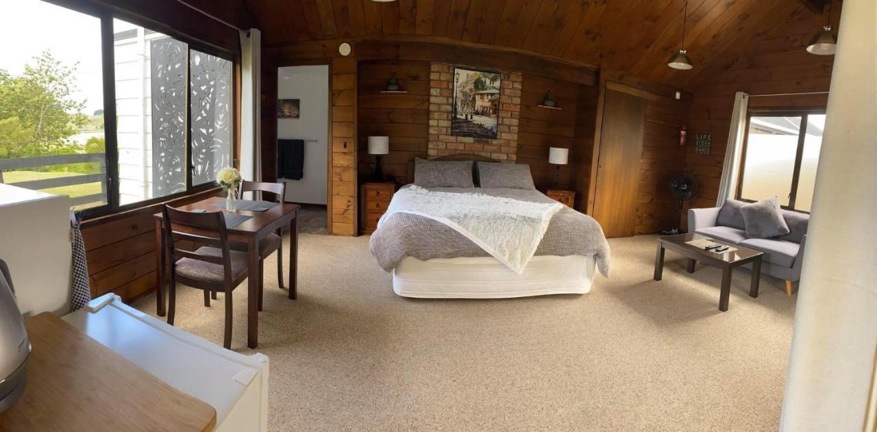 Caldera Country Lodge Hamurana Exterior foto
